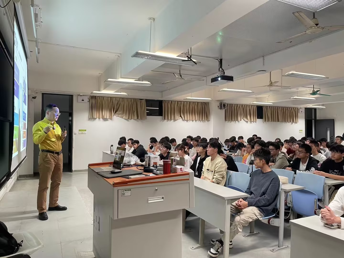 求职干货—今年会jnh科技CEO章慧谈“企业对工程师的素质要求”——2024.3.25
